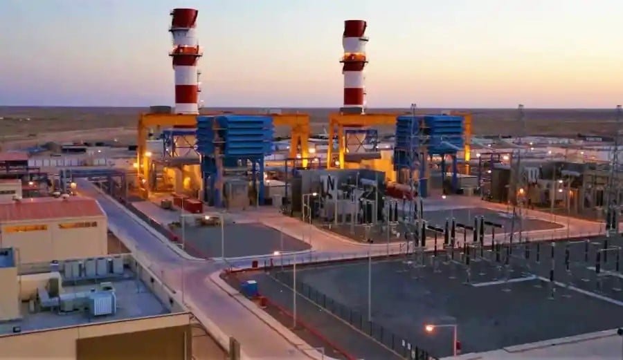 الغاز يقود إنتاج الكهرباء في الجزائر وسط توسّع بطيء للطاقة المتجددة