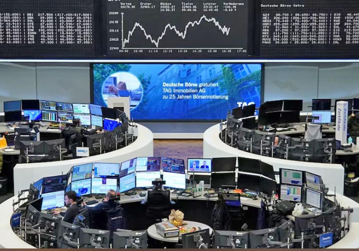 الأسهم الأوروبية تتراجع أسبوعياً وسط تراجع قطاع الدفاع والتكنولوجيا