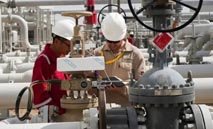 العراق ينشئ وحدة تكرير جوية بطاقة 70 ألف برميل نفط يومياً