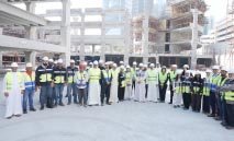 بنك‭ ‬الكويت‭ ‬الوطني‭ ‬ينظم‭ ‬زيارة‭ ‬ميدانية‭ ‬لمشروع‭ ‬تطوير‭ ‬منطقة‭ ‬شرق‭ ‬بحضور‭ ‬محافظ‭ ‬العاصمة