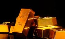 الذهب‭ ‬يتراجع‭ ‬مع‭ ‬ترقب‭ ‬الأسواق‭ ‬لمؤشرات‭ ‬مسار‭ ‬الفائدة‭ ‬الأميركية