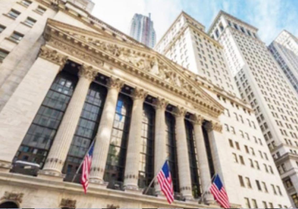 أسهم‭ ‬التكنولوجيا‭ ‬تقود‭ ‬المؤشرات‭ ‬الأميركية‭ ‬لمكاسب‭ ‬أسبوعية‭ ‬