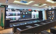 سوق‭ ‬الأسهم‭ ‬السعودية‭ ‬يتراجع‭ ‬بشكل‭ ‬هامشي‭ ‬وسط‭ ‬تباين‭ ‬أداء‭ ‬قطاعاته‭ ‬الرئيسية