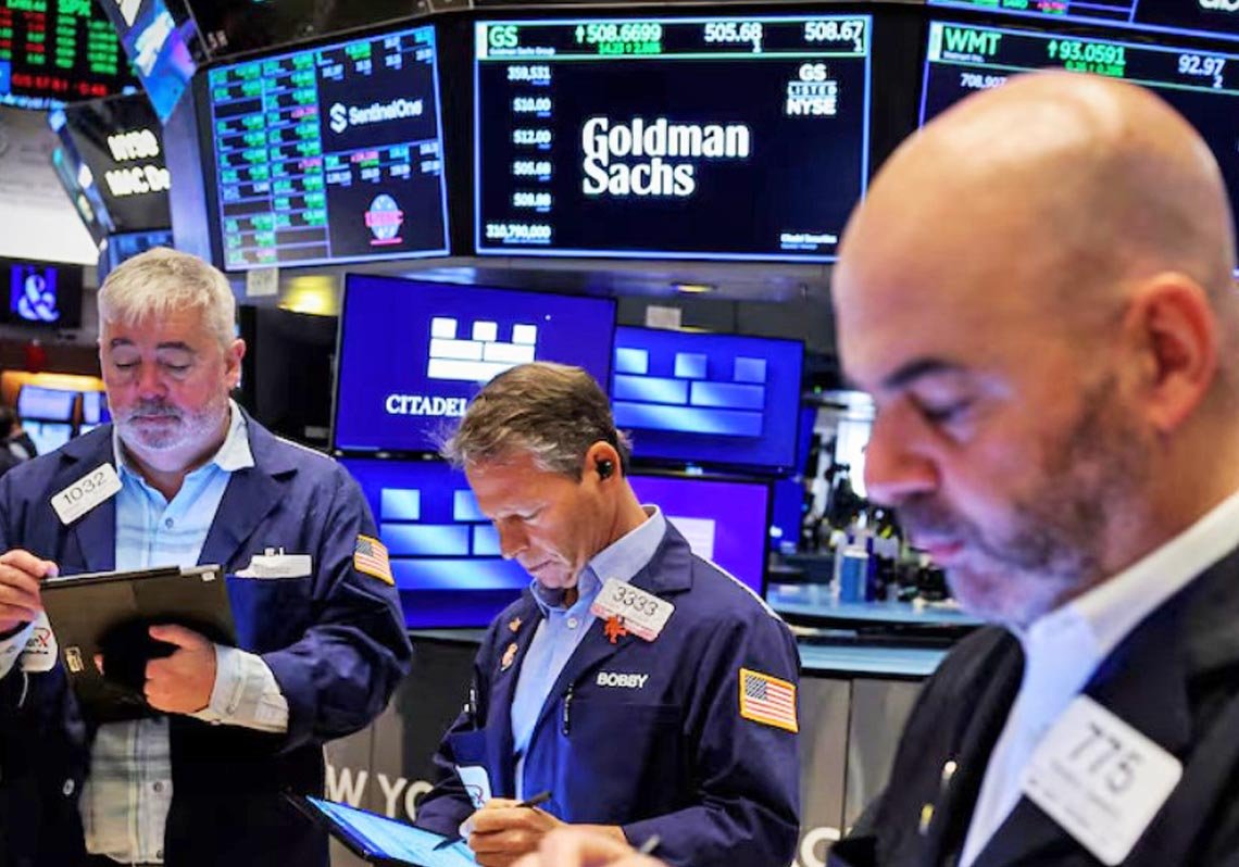 تراجع‭ ‬وول‭ ‬ستريت‭ ‬مع‭ ‬ضغوط‭ ‬على‭ ‬أسهم‭ ‬التكنولوجيا‭ ‬قبيل‭ ‬العام‭ ‬الجديد