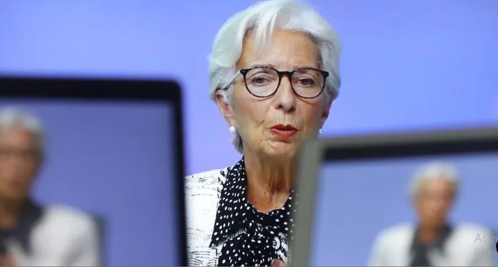 سعر‭ ‬النفط‭ ‬يصعد‭ ‬مع‭ ‬ترقب‭ ‬الخطوة‭ ‬التالية‭ ‬في‭ ‬حرب‭ ‬روسيا‭ ‬وأوكرانيا