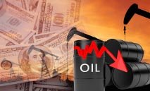 أسعار‭ ‬النفط‭ ‬تهبط‭ ‬وسط‭ ‬توقعات‭ ‬تخمة‭ ‬المعروض‭ ‬وزيادة‭ ‬الإنتاج‭ ‬