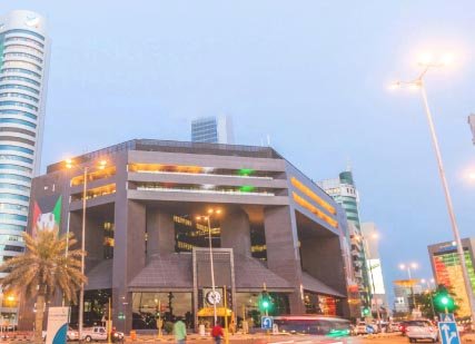 البورصة‭... ‬تراجع‭ ‬جماعي‭ ‬للمؤشرات‭ ‬و«الرئيسي‭ ‬50‮»‬‭ ‬الأكثر‭ ‬خسارة