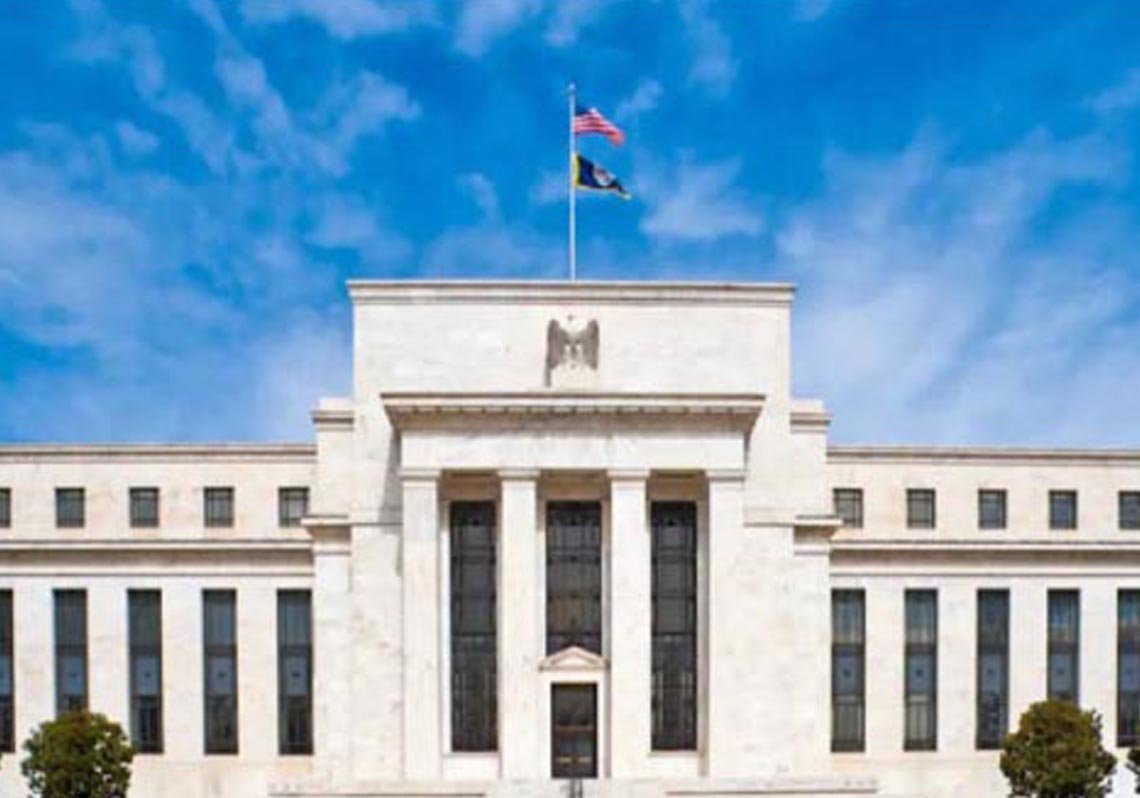 الاحتياطي الفيدرالي يستهل 2026 بإبقاء الفائدة دون تغيير